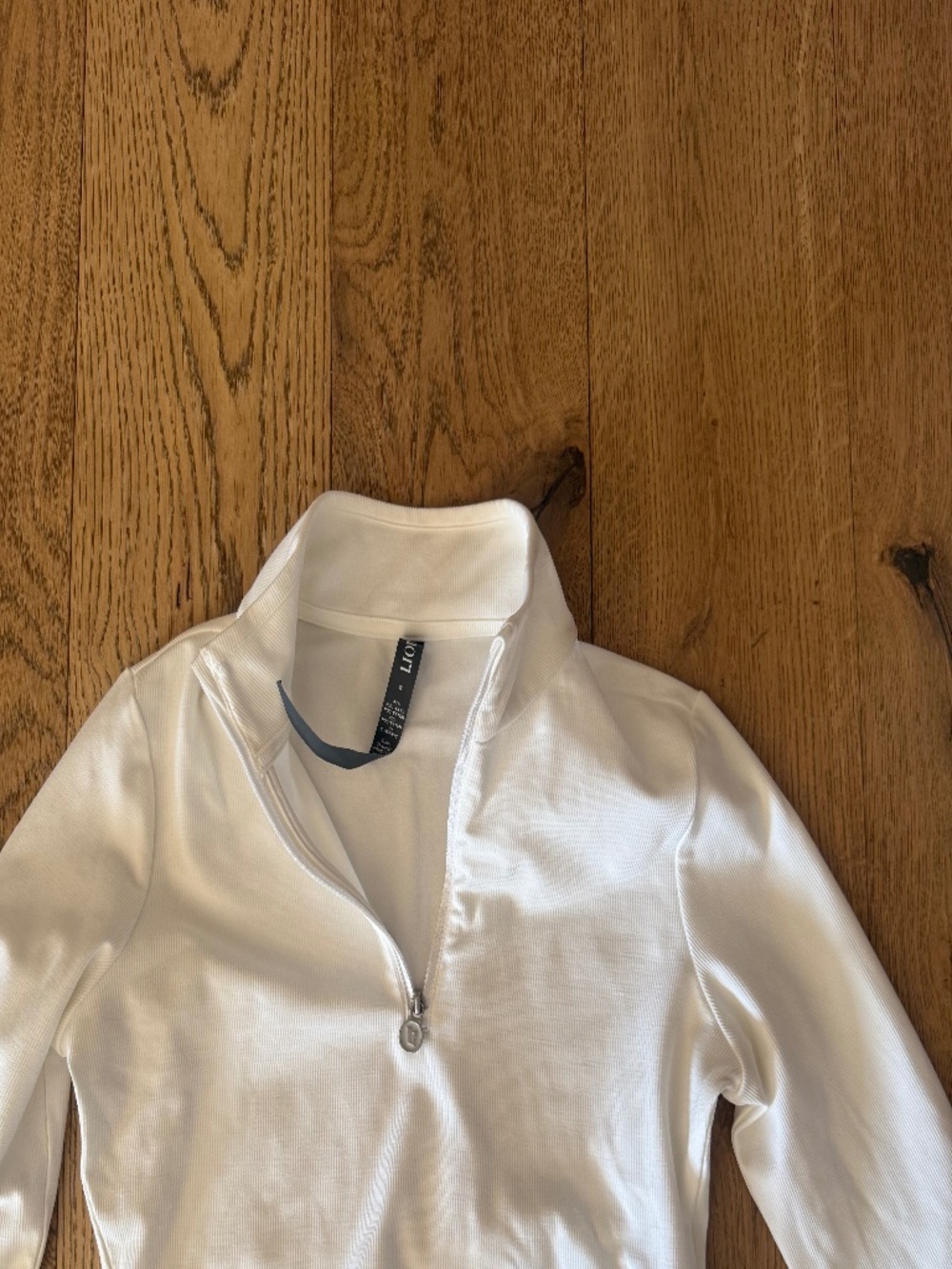 Vuori Half Zip Rib Lux Pullover Crop Top Size S - Picture 2 of 4